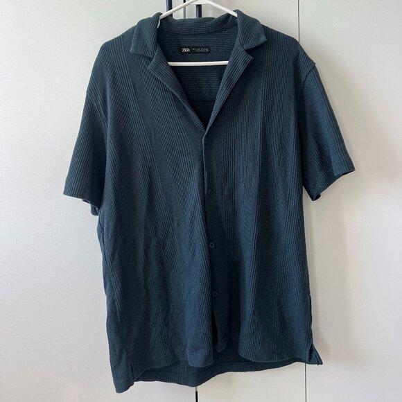 Men's Button Down Short Shirt - Picture 1 of 4